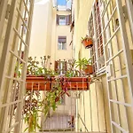 Testaccio B45 4*